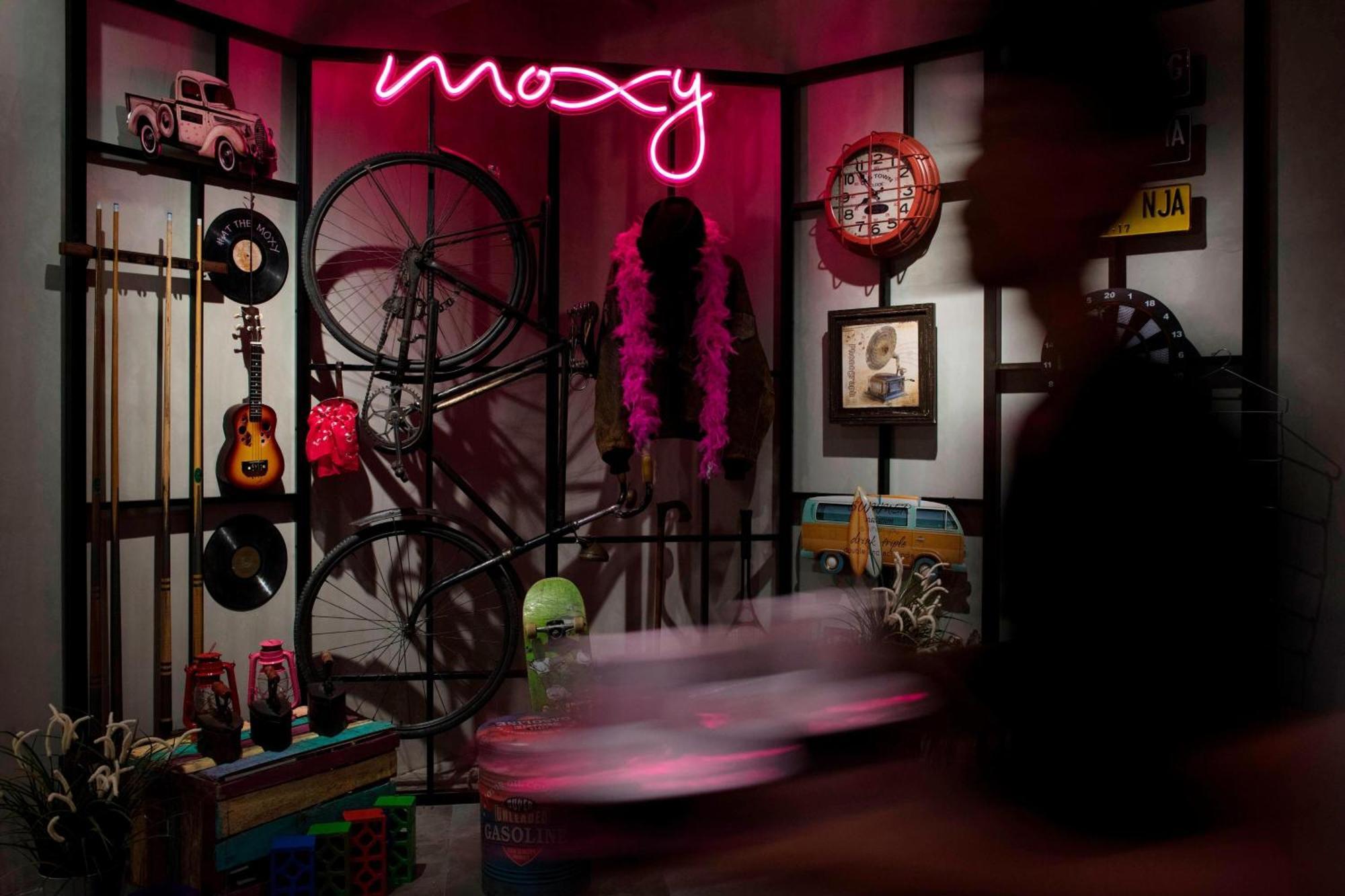 Moxy Bandung Hotell Eksteriør bilde