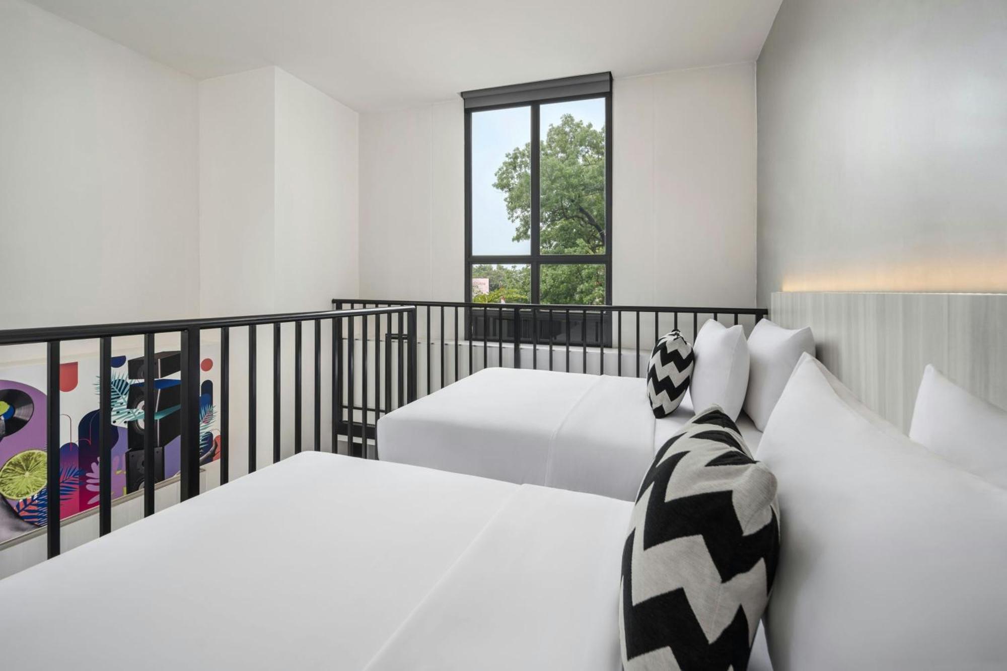 Moxy Bandung Hotell Eksteriør bilde
